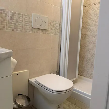 A I R House 2 בית הארחה סורנטו