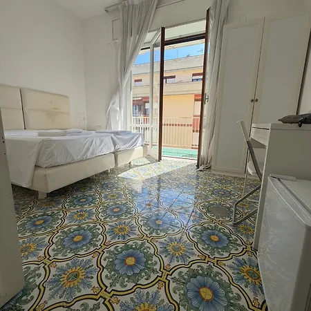 A I R House 2 בית הארחה