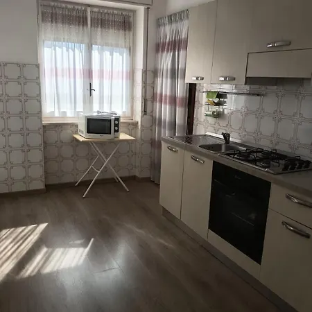 A I R House 2
