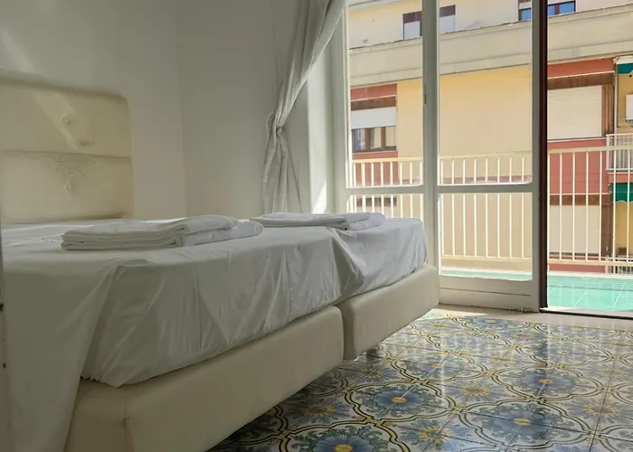 A I R House 2 בית הארחה