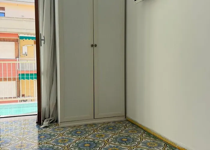 A I R House 2 בית הארחה